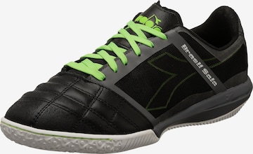 Chaussure de foot 'Brasil Sala' Diadora en noir : devant