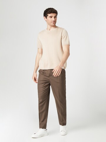 Guido Maria Kretschmer Men Regular Pleated Pants 'Matteo' in Brown