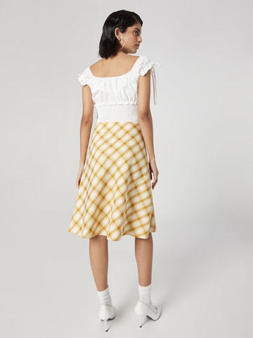 Bella x ABOUT YOU Skirt 'Fanny' in Yellow