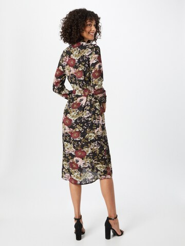 Rochie tip bluză 'Macy' de la VERO MODA pe negru