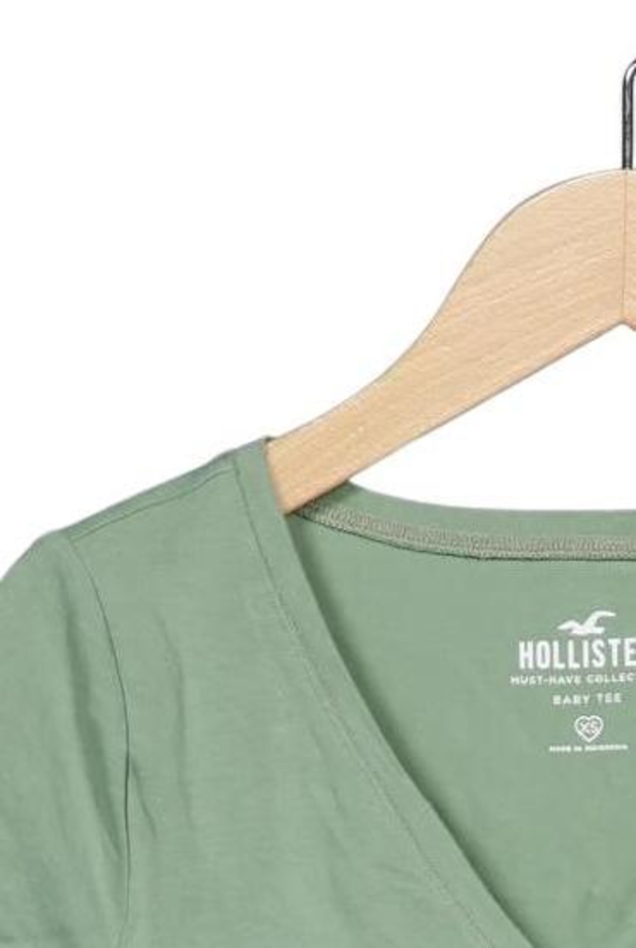 HOLLISTER Top & Shirt in XS in Green