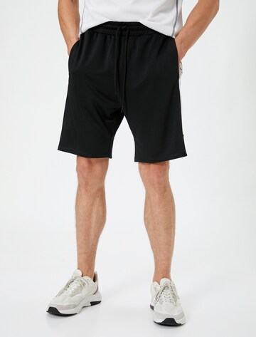 Koton Regular Pants in Black: front