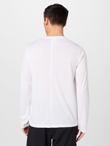 Reebok Toiminnallinen paita värissä valkoinen