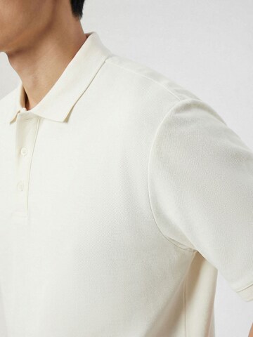 Everly Футболка в Белый