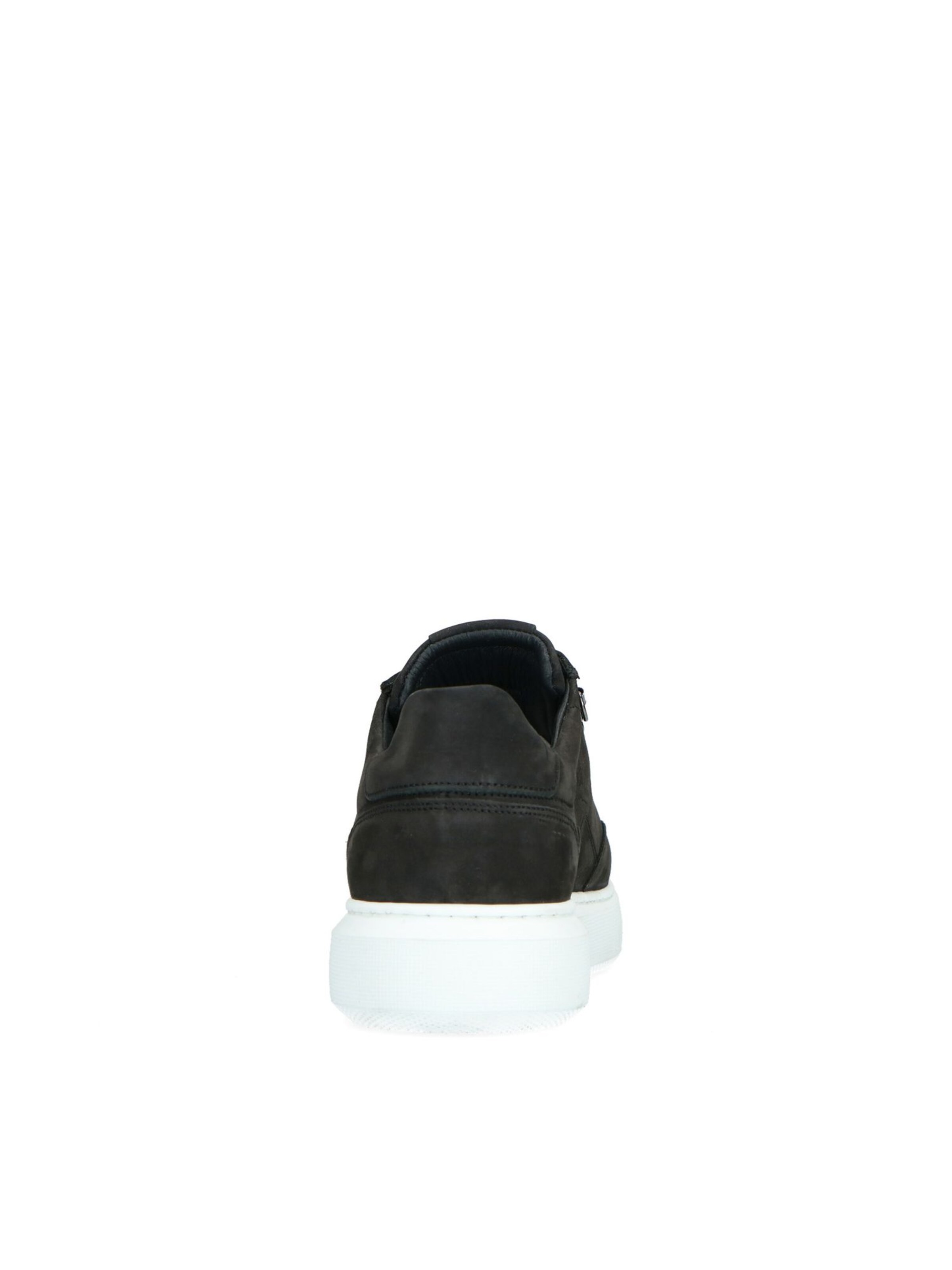 MANFIELD Sneakers in Black