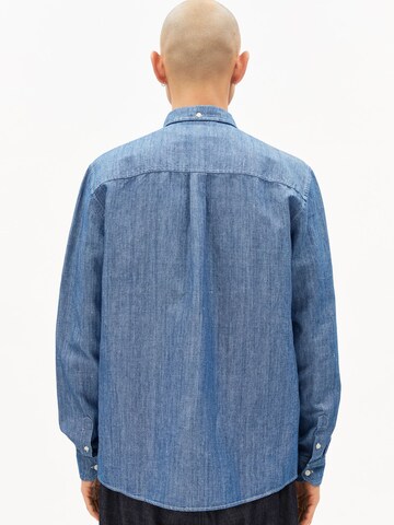 ARMEDANGELS Comfort fit Button Up Shirt in Blue