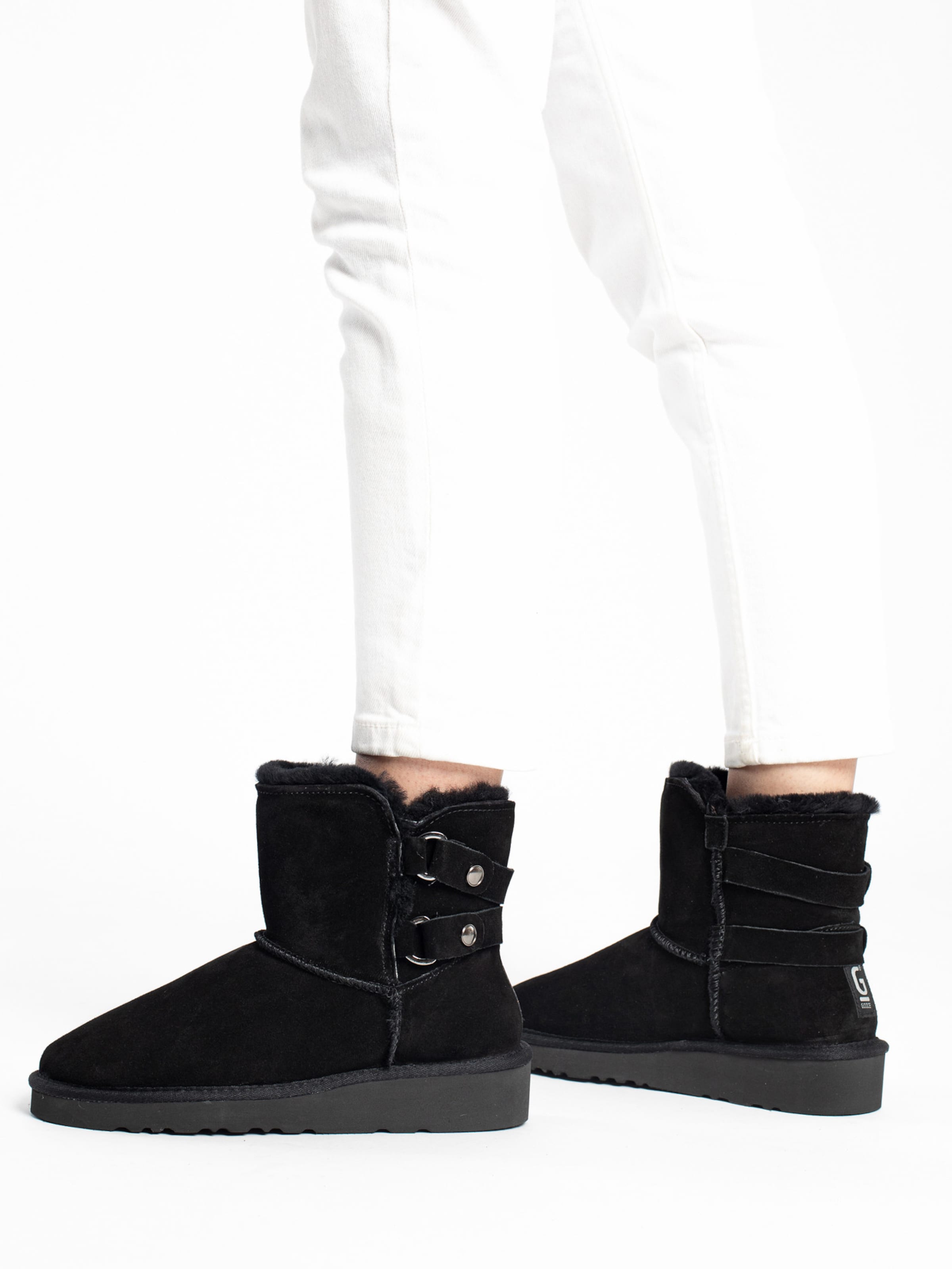 Gooce Snehule 'Shirley' - Čierna