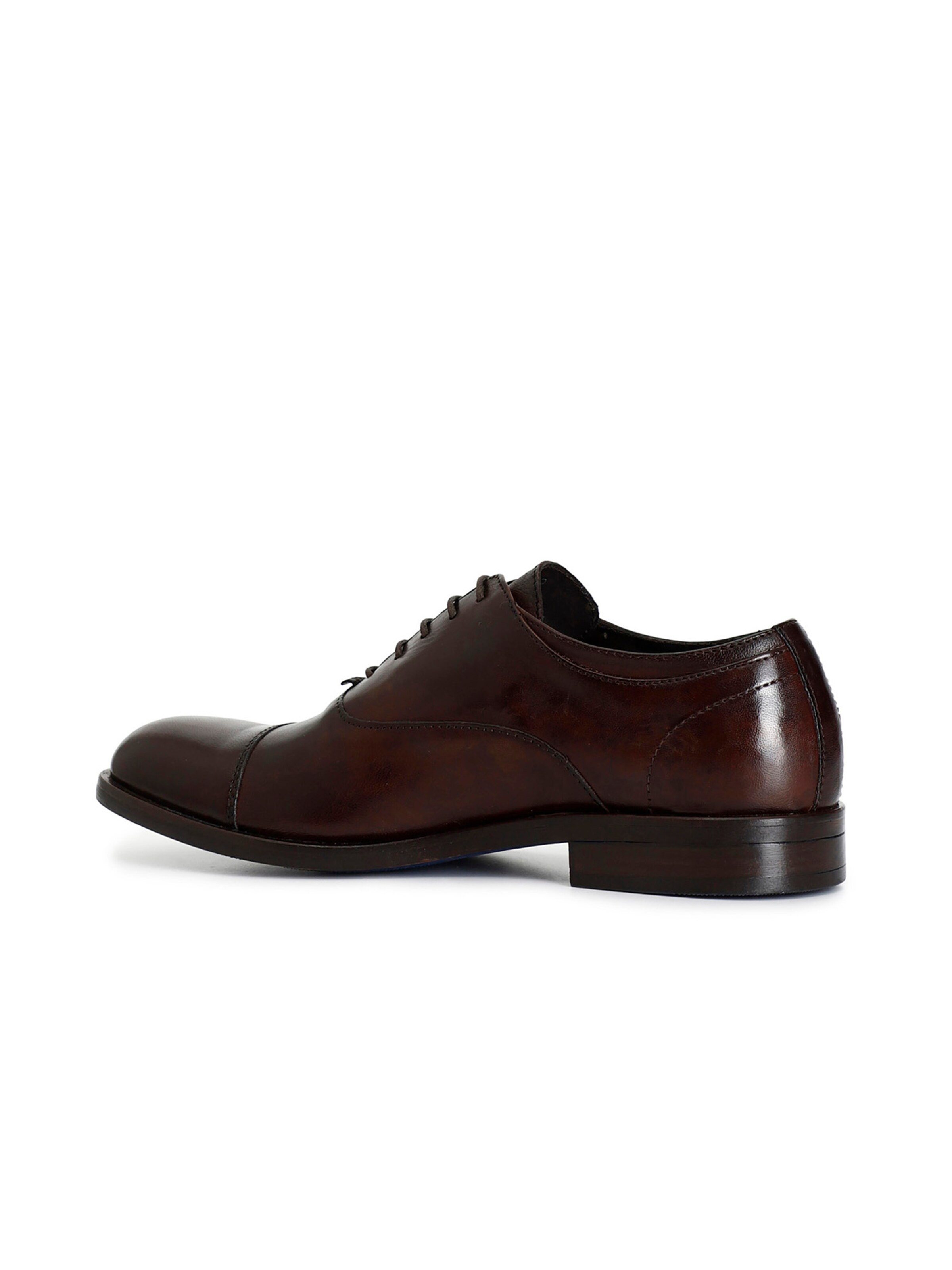 Scarpa stringata di CAFè NOIR in marrone