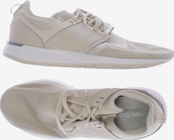 new balance Sneakers & Trainers in 40 in Beige: front
