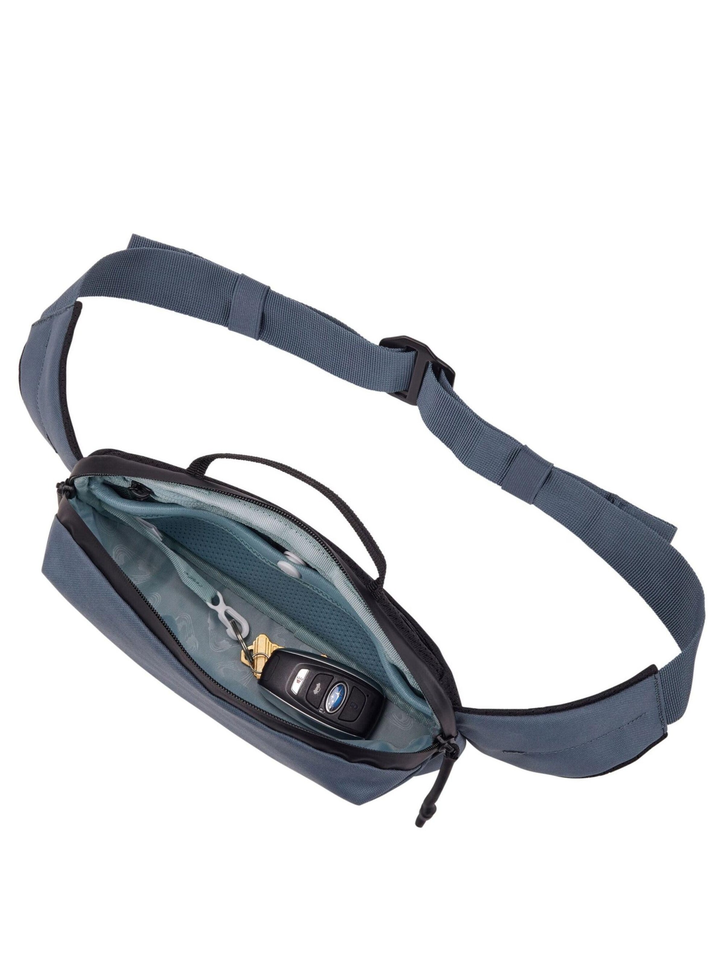 Thule Sports bag 'Aion' in Blue