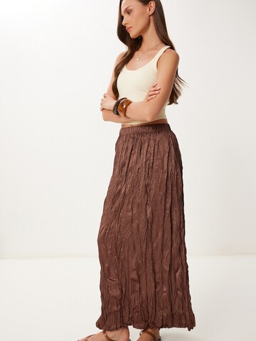 Happiness İstanbul Nederdel i brun