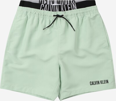Calvin Klein Swimwear Peldšorti 'Intense Power', krāsa - piparmētru / melns / balts, Preces skats