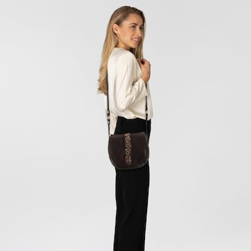 Campomaggi Crossbody bag 'Irene' in Brown: front