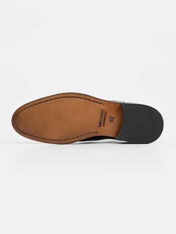 Jerelyn Creado Šněrovací boty 'Dario Double Monk Strap' – černá