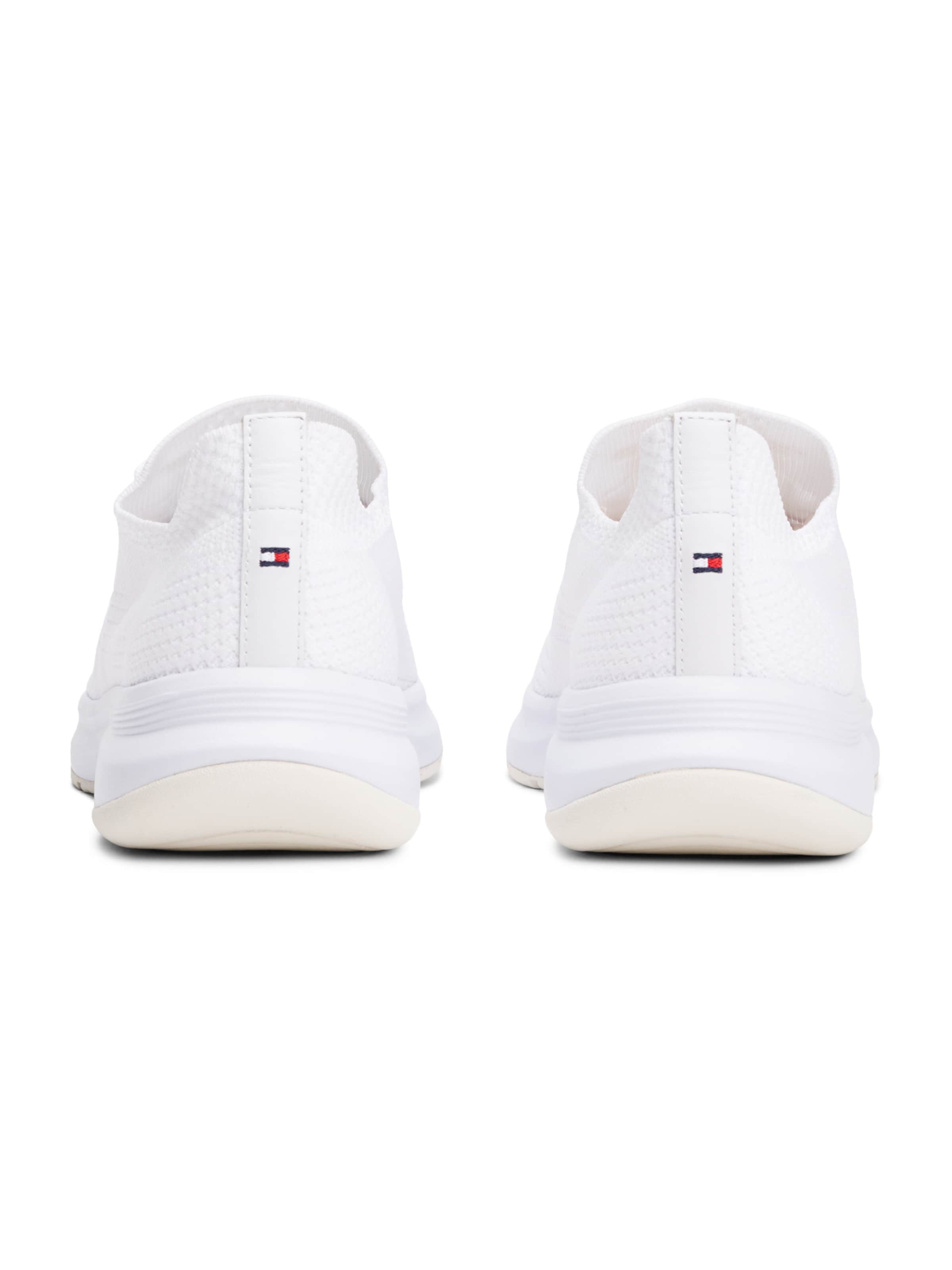 TOMMY HILFIGER Низкие кроссовки в Белый