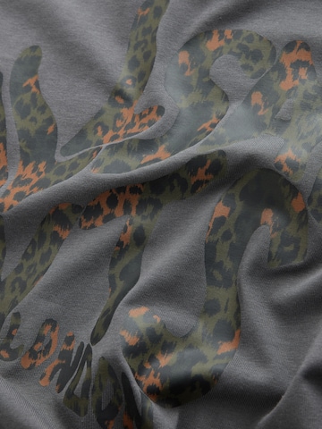 Maglietta 'Orlando' di smALLSAINTS in grigio