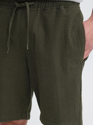 INDICODE JEANS - regular Pantalón chino ' IDCorson ' en verde