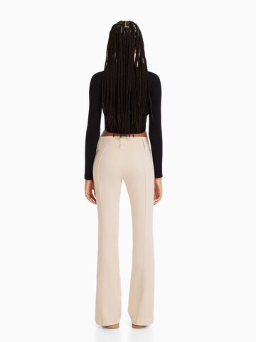 Bootcut Pantalon Bershka en beige