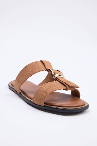 Trendyol - Zapatos abiertos en beige