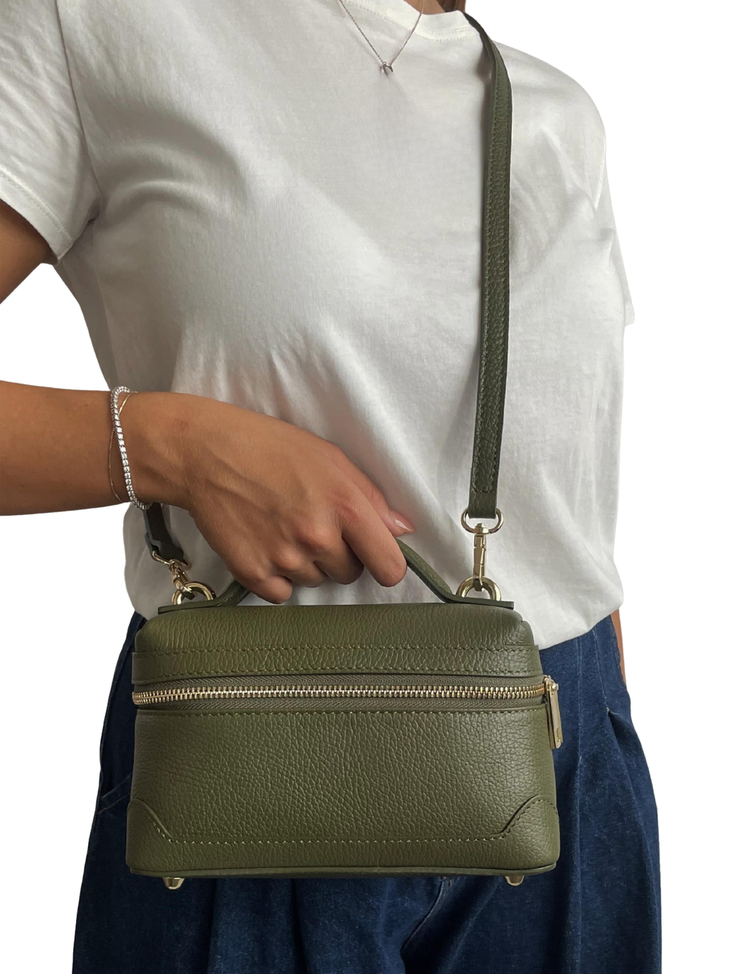 CHICCA BORSE Handtas in Groen: voorkant