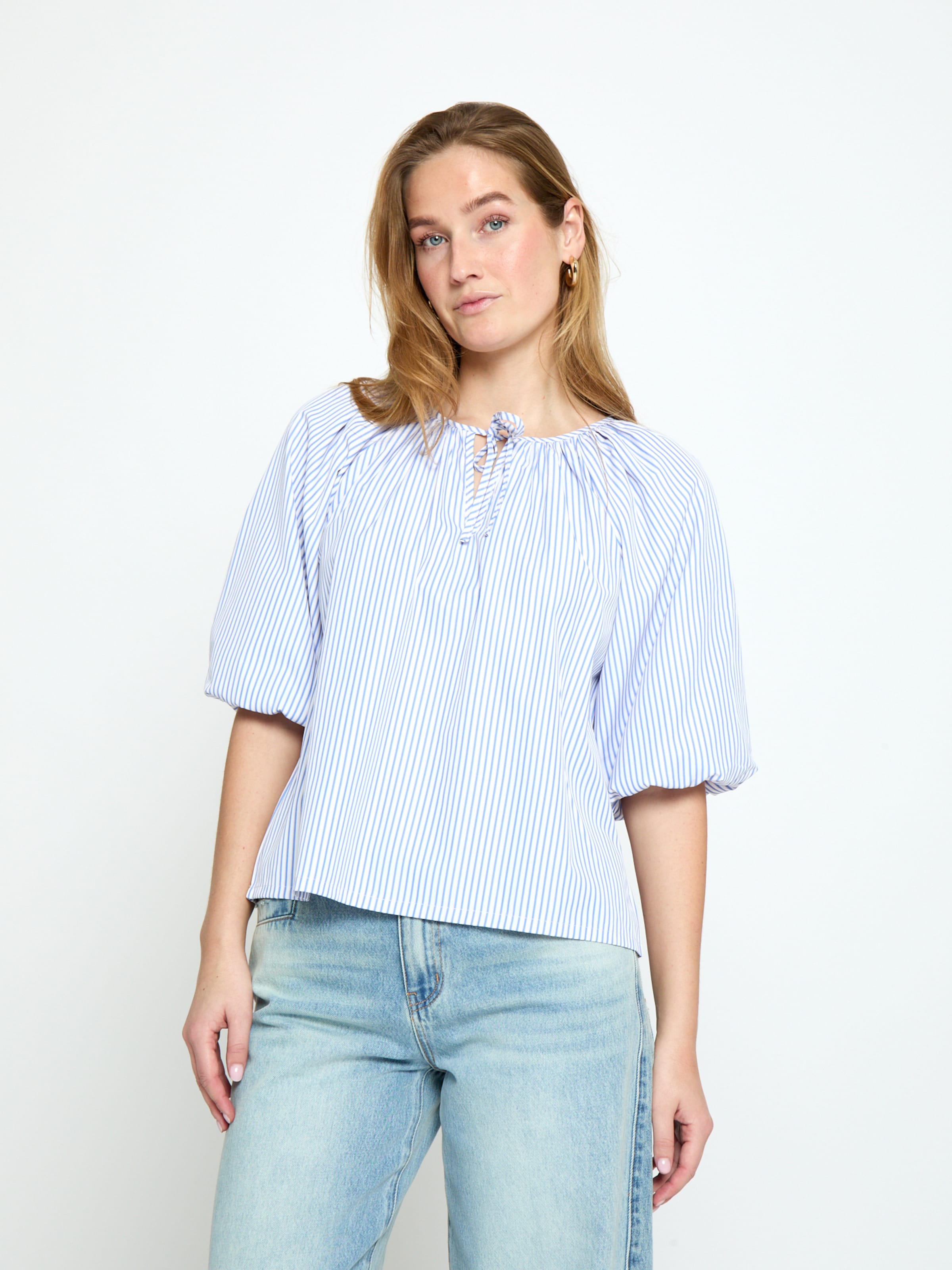 Top 'Pansie' di Peppercorn in blu: frontale