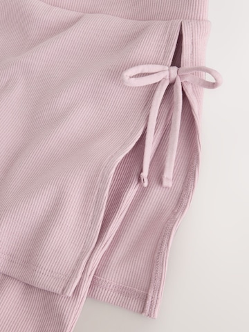 Flared Pantaloni di Next in rosa