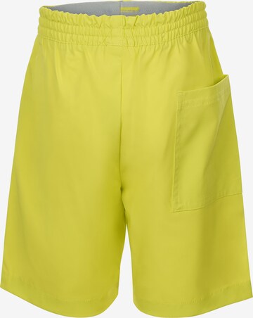 GIORDANO junior Regular Shorts '3M Scotchgard' in Gelb