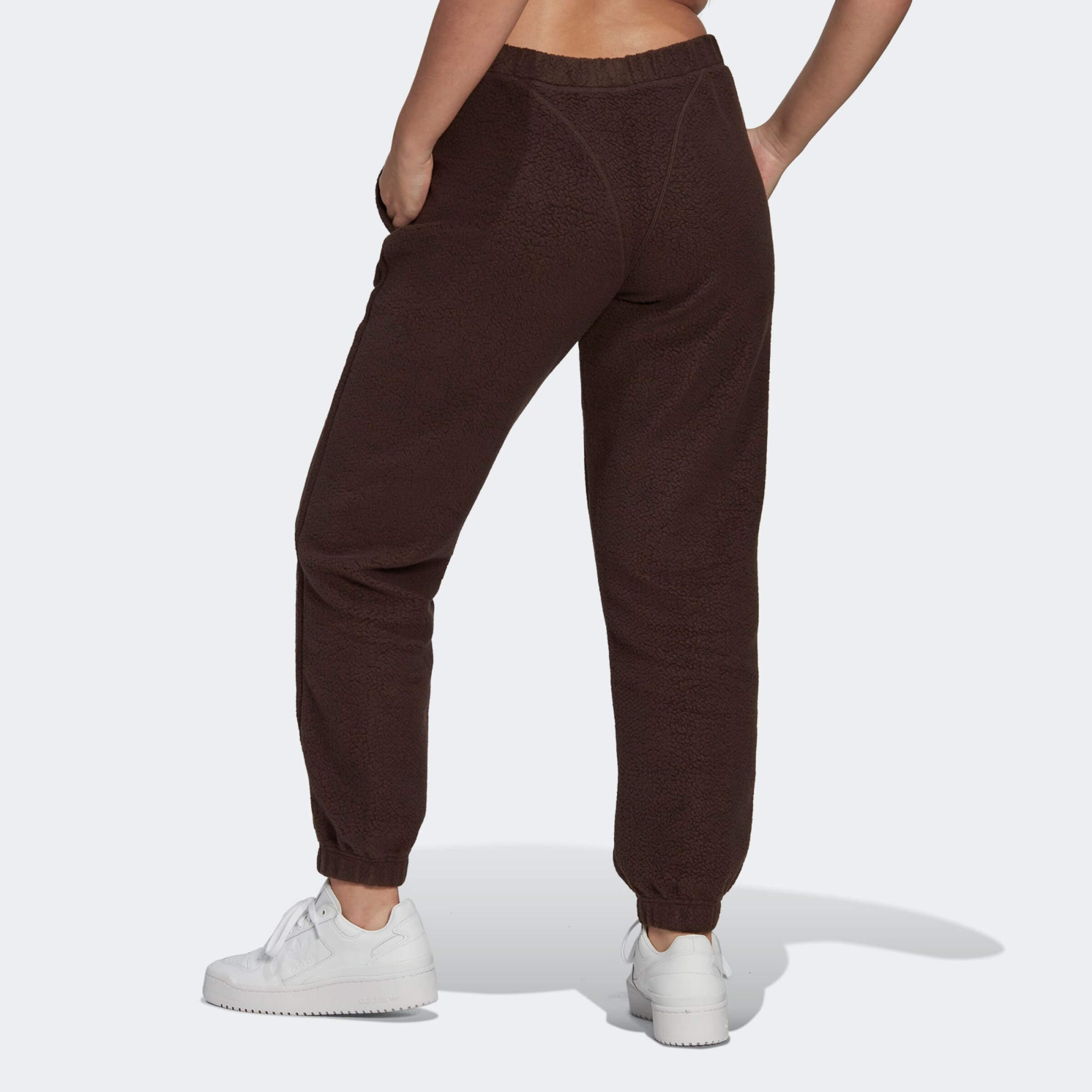 ADIDAS ORIGINALS Tapered Broek Loungewear Sweat in Bruin ABOUT YOU