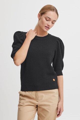 Oxmo Sweater in Black: front