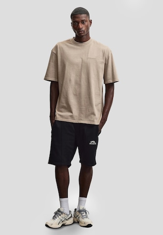 T-Shirt Pegador en gris
