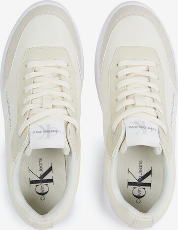 Calvin Klein Jeans Sneakers in Beige