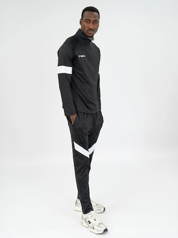 DRILLS Apparel Tapered Sporthose 'HYPE Jogger'‌‌‌‌ in Schwarz: Vorderseite