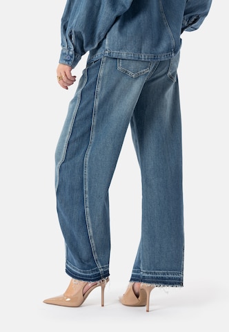 Baggy Jeans di Elias Rumelis in blu