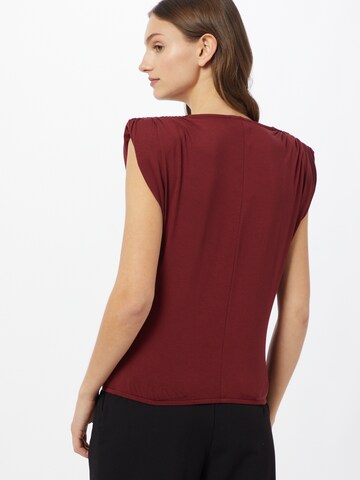 NU-IN Top in Rood