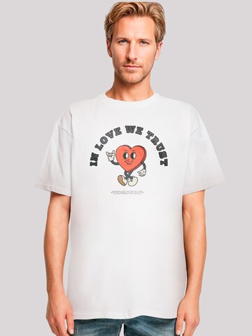 F4NT4STIC Shirt 'In Love We Trust Valentinstag Streetwear' in Wit: voorkant