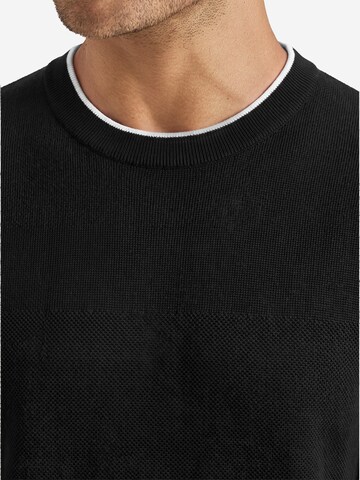 Vantory Sweater in Black