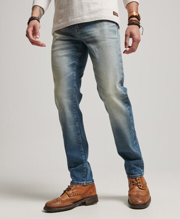 Coupe slim Jean Superdry en bleu : devant