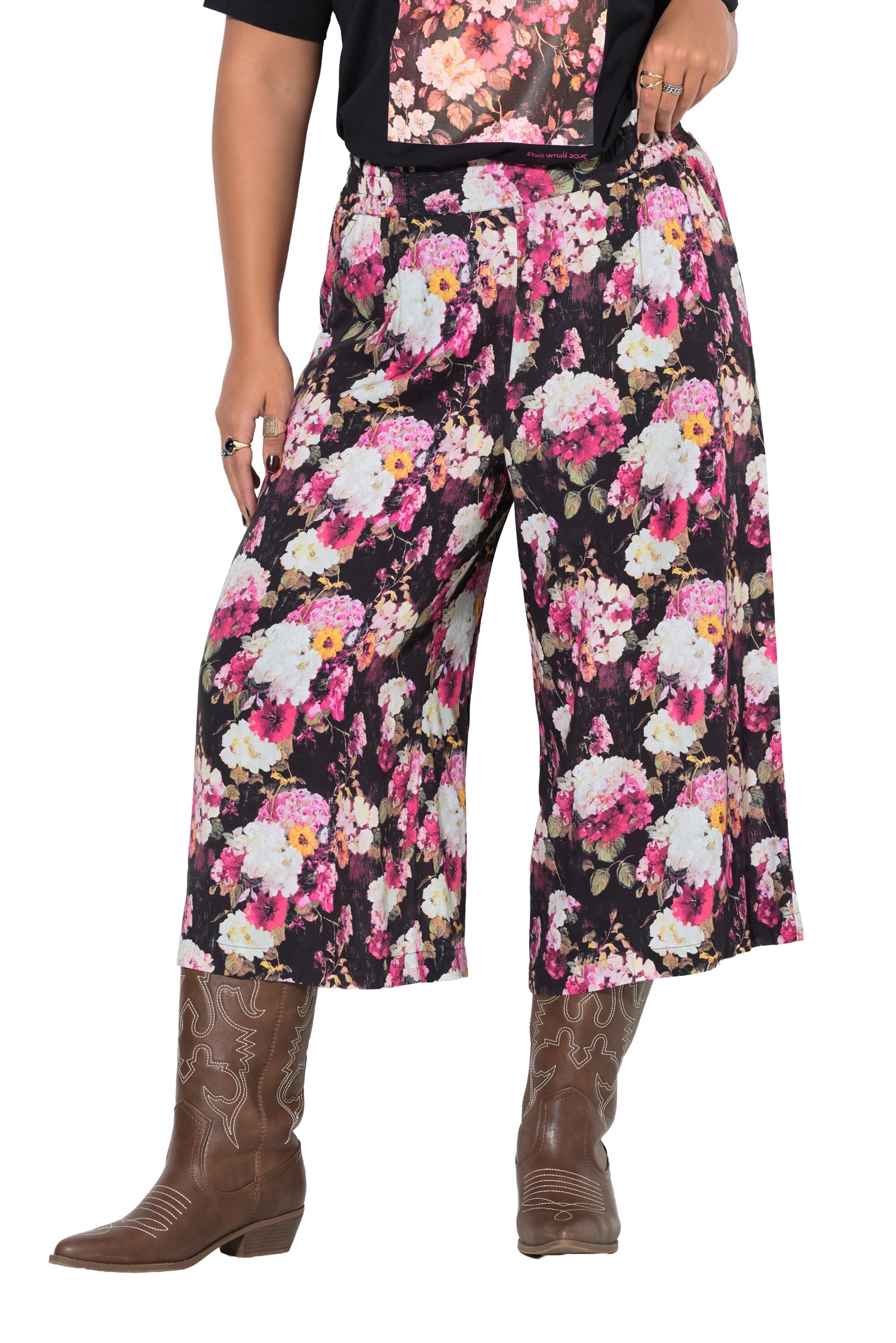 Studio Untold Loosefit Culotte in Pink: Vorderseite