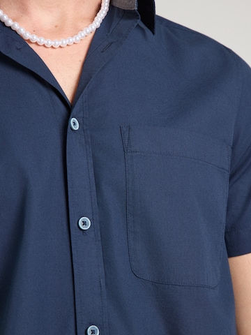 s.Oliver Regular fit Button Up Shirt in Blue