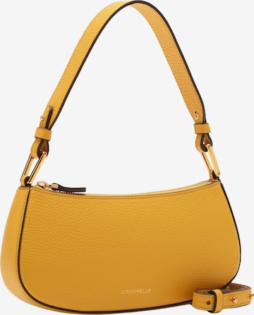 Coccinelle Handtasche 'COCCINELLE MERVEILLE' in Gelb: Vorderseite