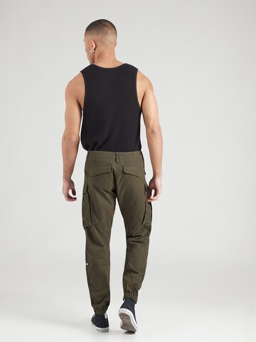 žalia G-STAR Siaurėjantis Laisvo stiliaus kelnės: galas