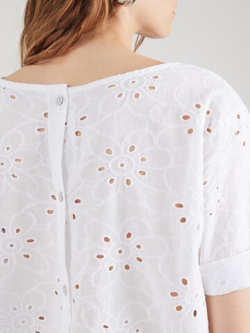 Sublevel Blouse in White