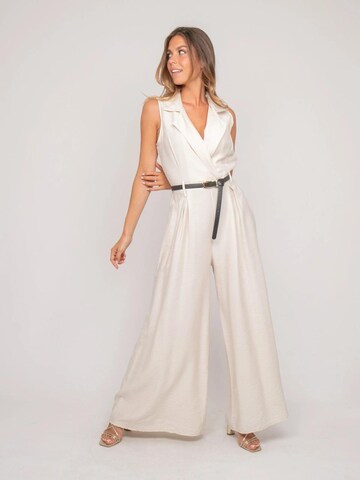 Dona Lisa Jumpsuit 'Combinaison pantalon fluide EZINE' in Beige