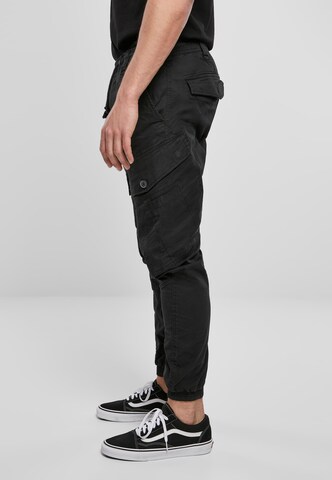 Effilé Pantalon cargo 'Ray' Brandit en noir
