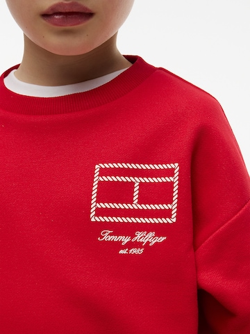 TOMMY HILFIGER Sweatshirt in Red