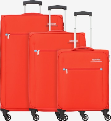 American Tourister Suitcase Set 'Hyperfield' in Red: front
