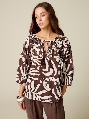 oltre Blouse in Bruin