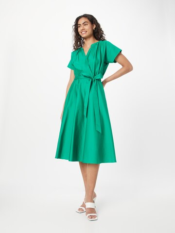 SWING Dress in Green: front