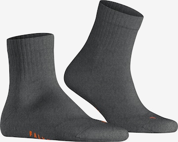 FALKE Socken in Grau