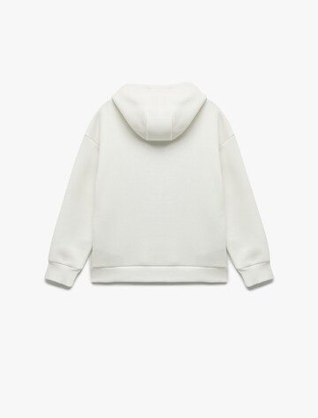 Koton Sweatshirt in White